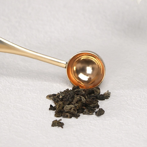 Gold stainless steel measuring spoon