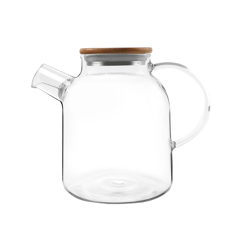 Glass pot with wooden lid