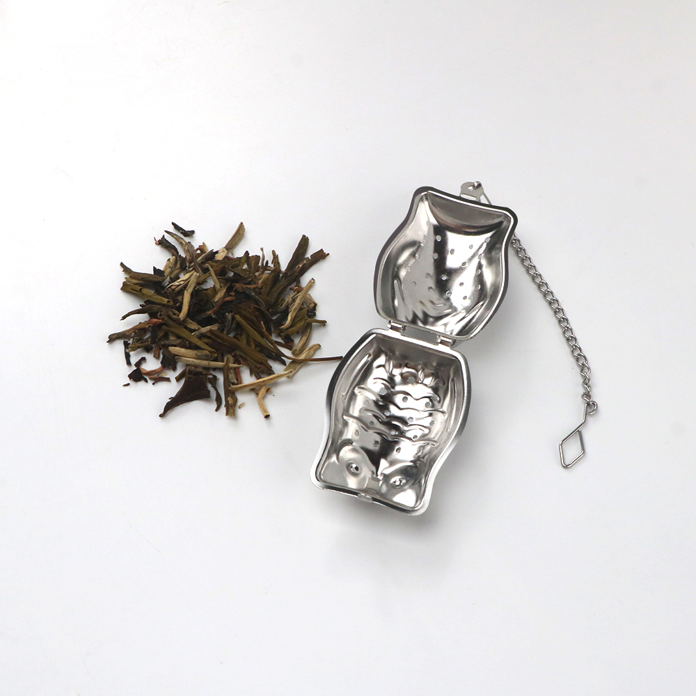 Owl shaped tea infuser with chain