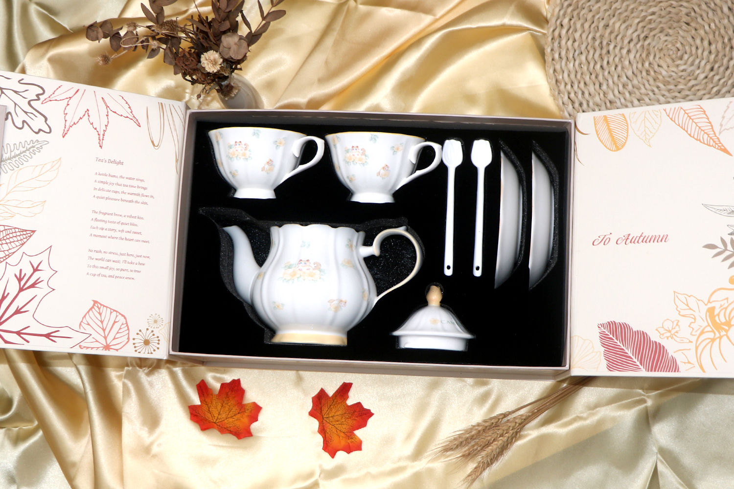 Autumn ceramic gift box