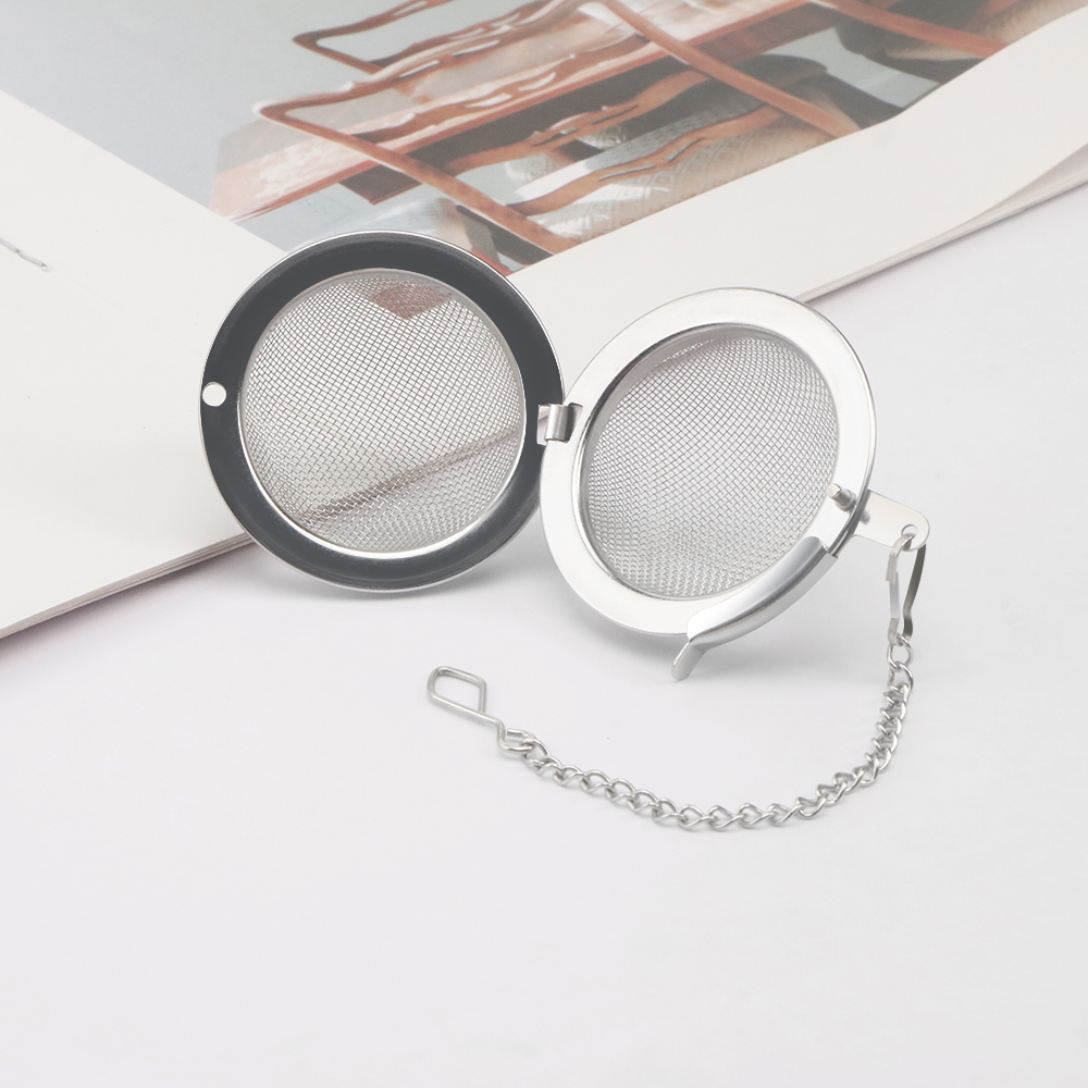 Ball shape tea infuser with chains