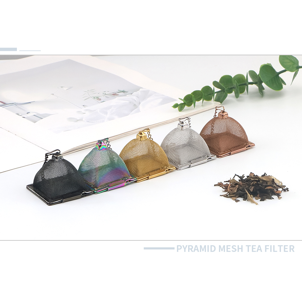  Pyramid shape tea infuser