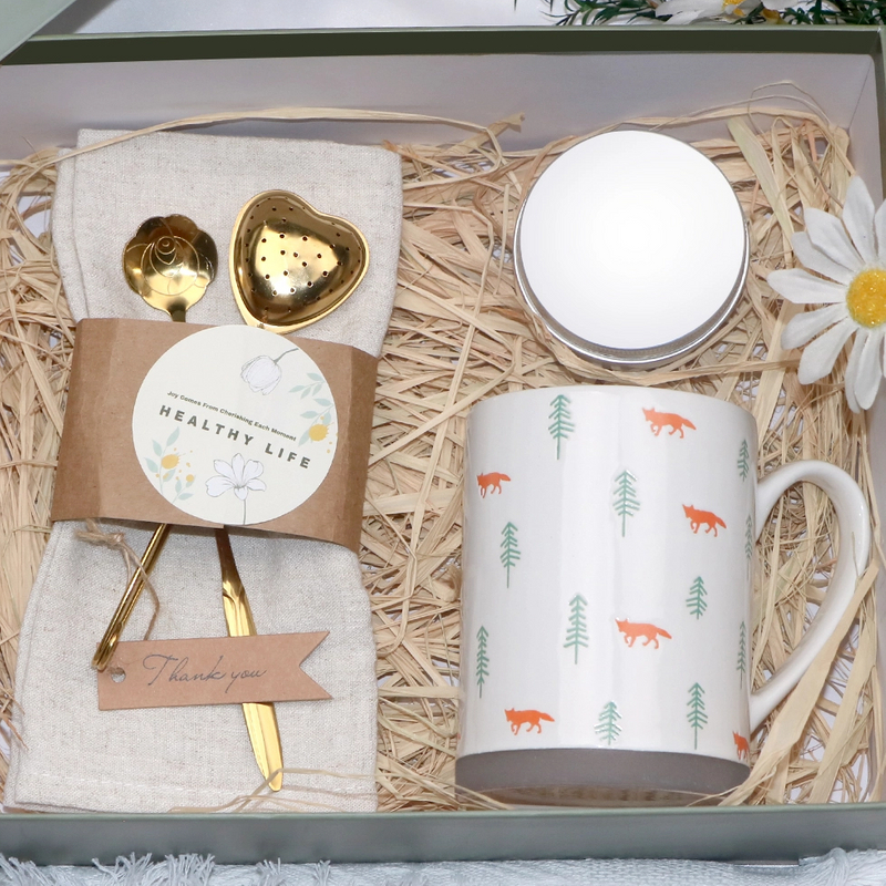 Spring medium-sized gift box