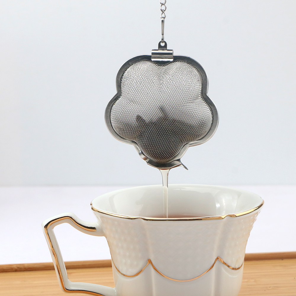 Mesh flower tea infuser with chain