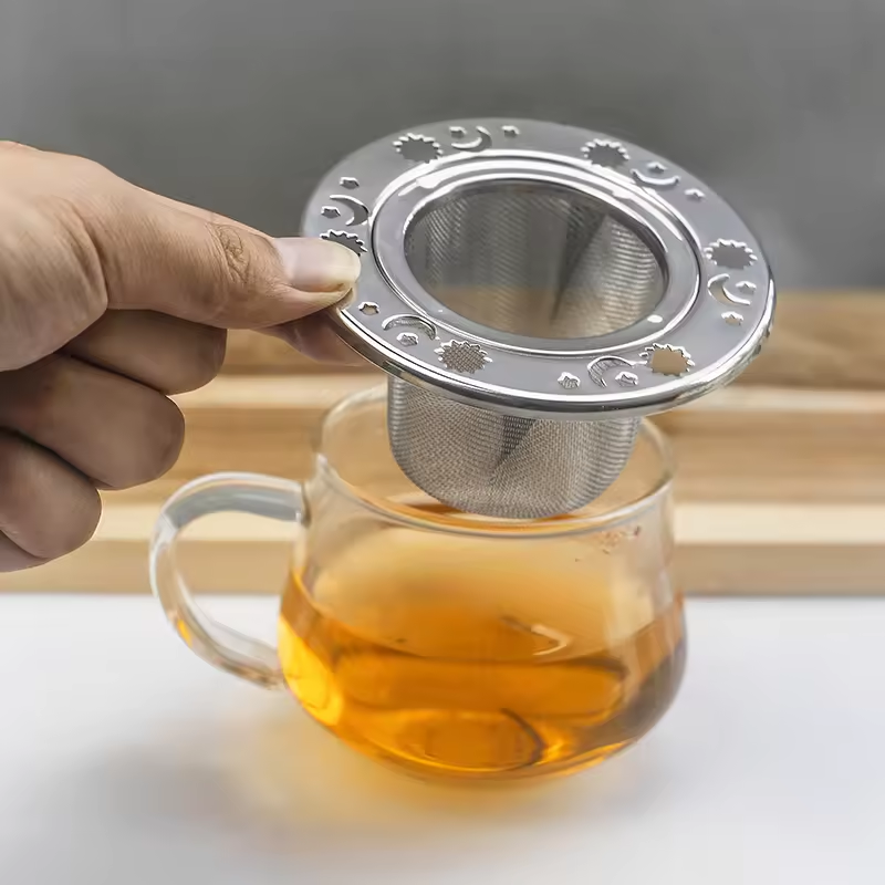 Stars and moon Basket shape tea infuser