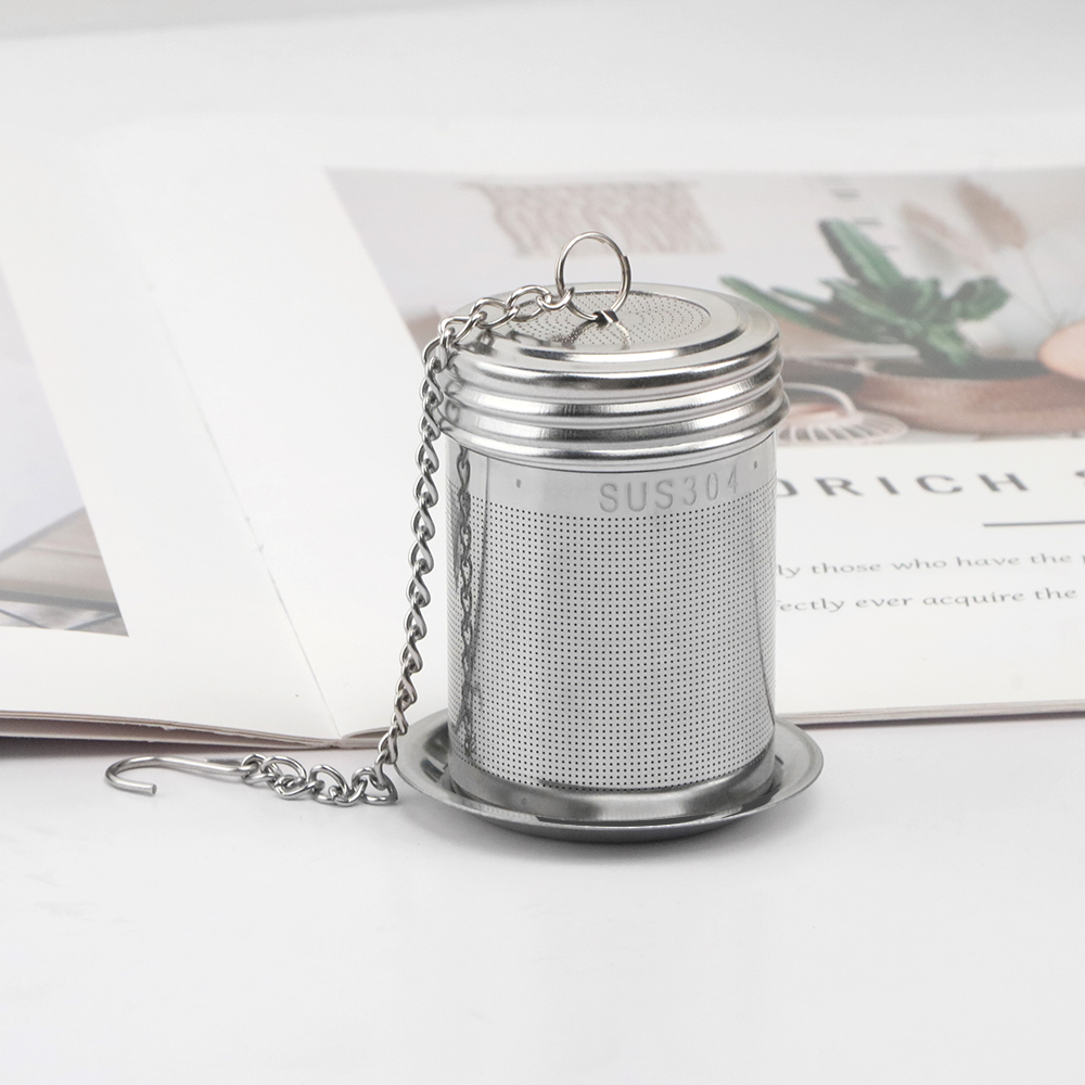 Basket shape tea infuser with chain